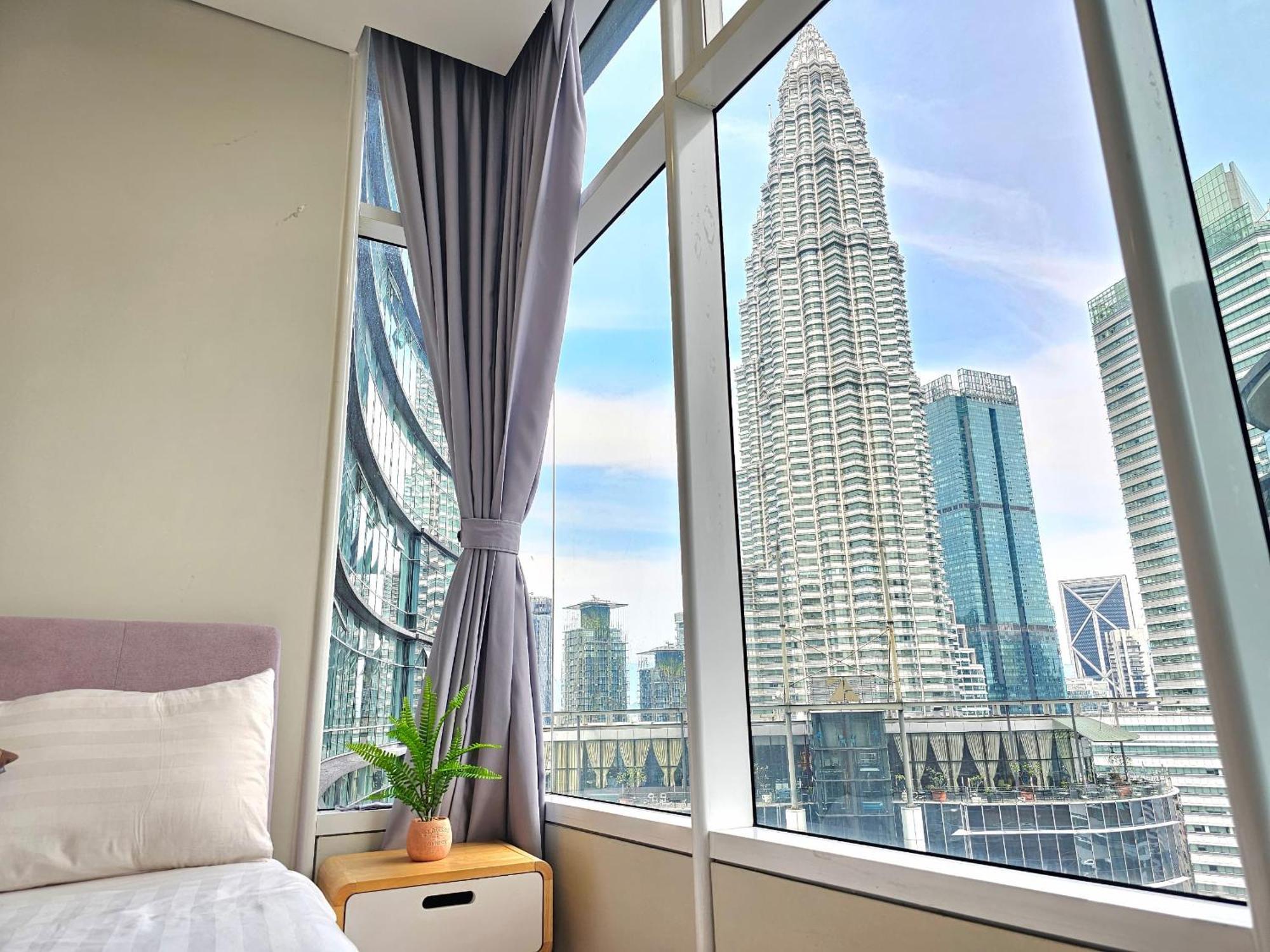 Sky Klcc *